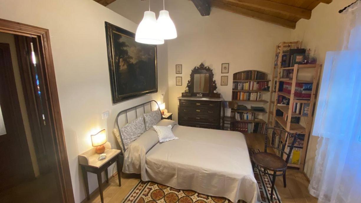 דירות לה ספציה La Casa Di Alice מראה חיצוני תמונה
